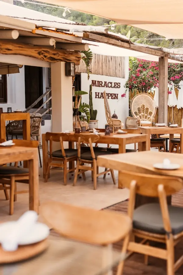 Elements Ibiza restaurant by the sea